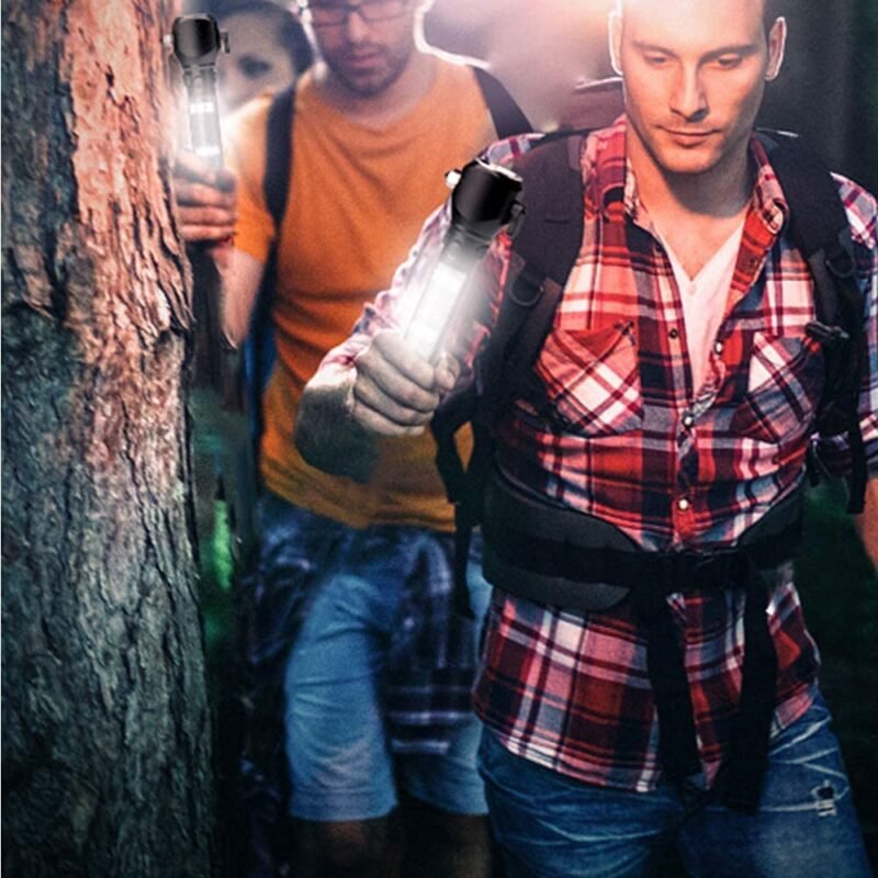 тактичка лампа